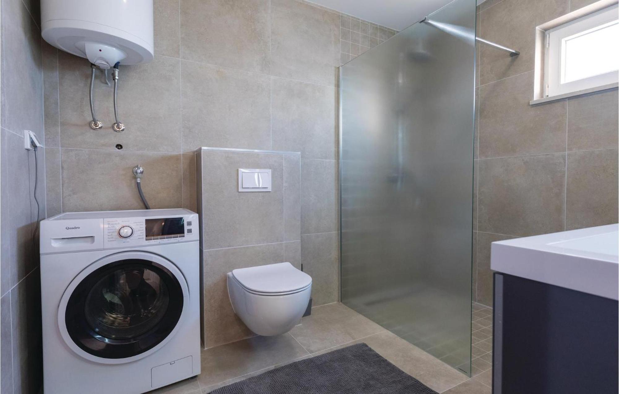 Two-Bedroom Apartment in Blace Buitenkant foto